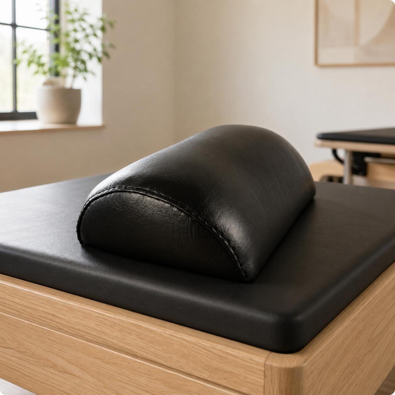 وسادة دعم رأس لجهاز ريفورمر بي - مراجعة Pilates & Yoga Wohlfühlen Forchheim وسعره